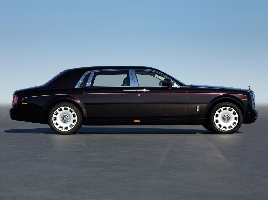  Rolls-Royce Phantom EWB 2012 года  (фото 20 из 34)